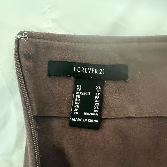 SOLD - Picture 3 of 3